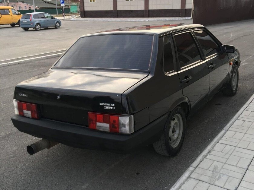 Lada ваз 21099