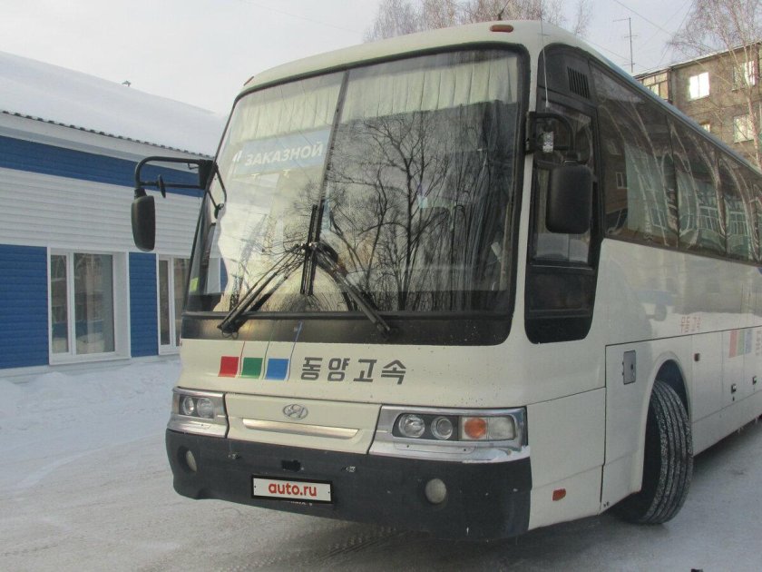 Автобус hyundai