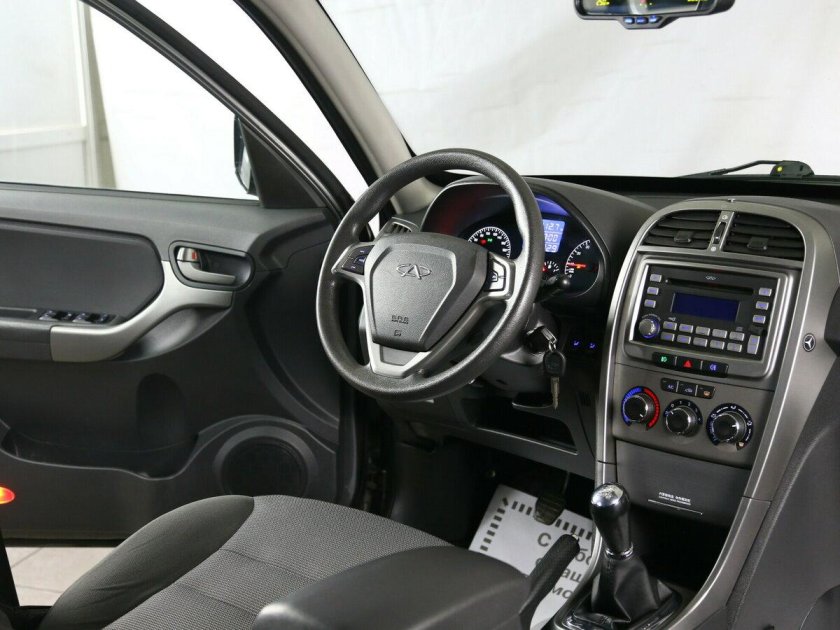 Черри Тигго 4 салон