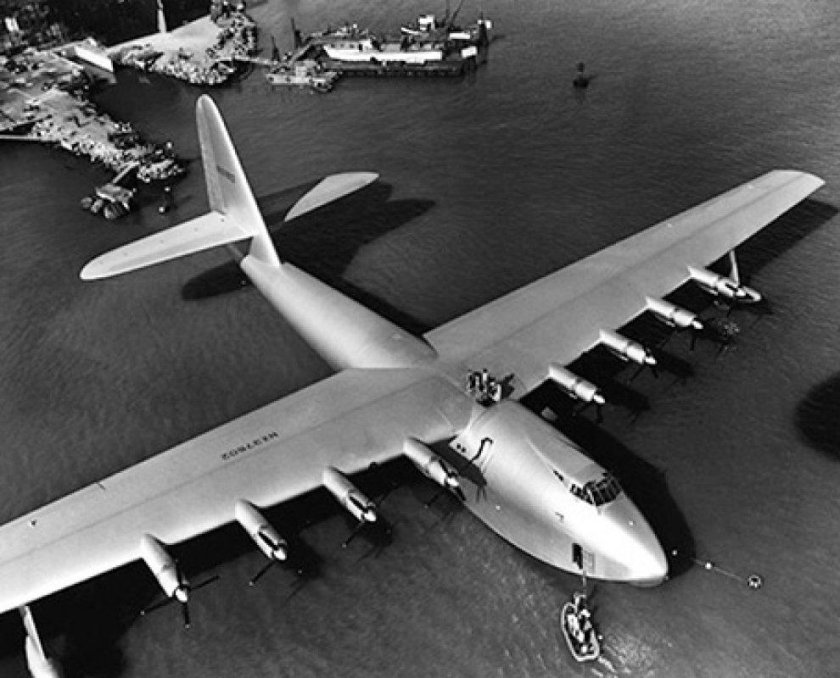 Hughes h-4 spruce goose