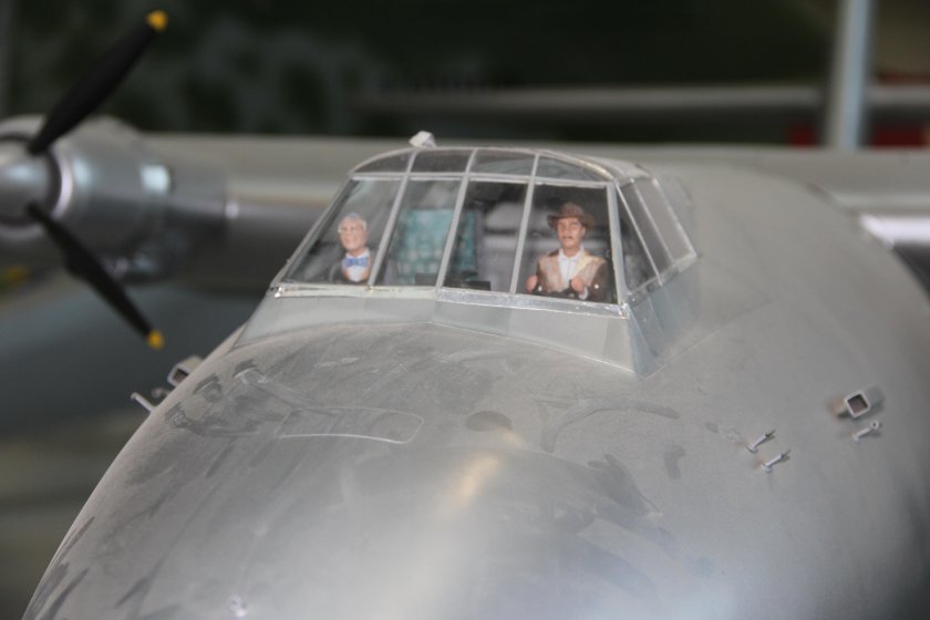 Hercules самолет Хьюза