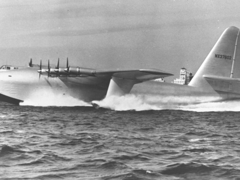 Летающая лодка Hughes h-4 Hercules