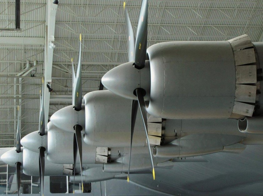 Самолет Геркулес 1947