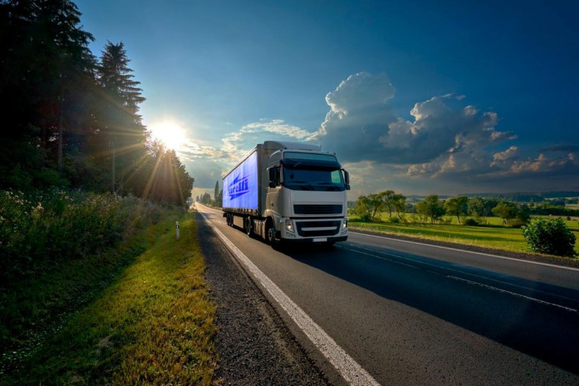 Фотообои фуры