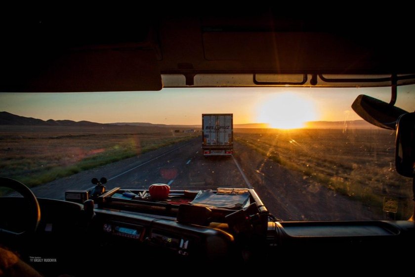 Вид с кабины фуры