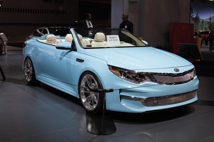 Kia Cabriolet