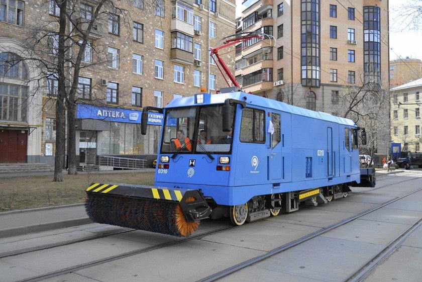 Трамвай снегоочиститель Татра