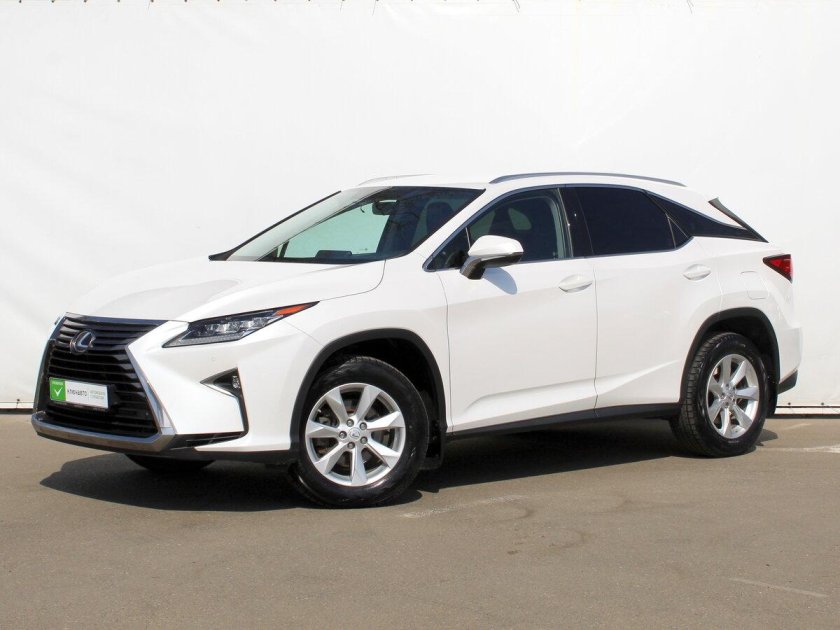 Лексус 8 местный