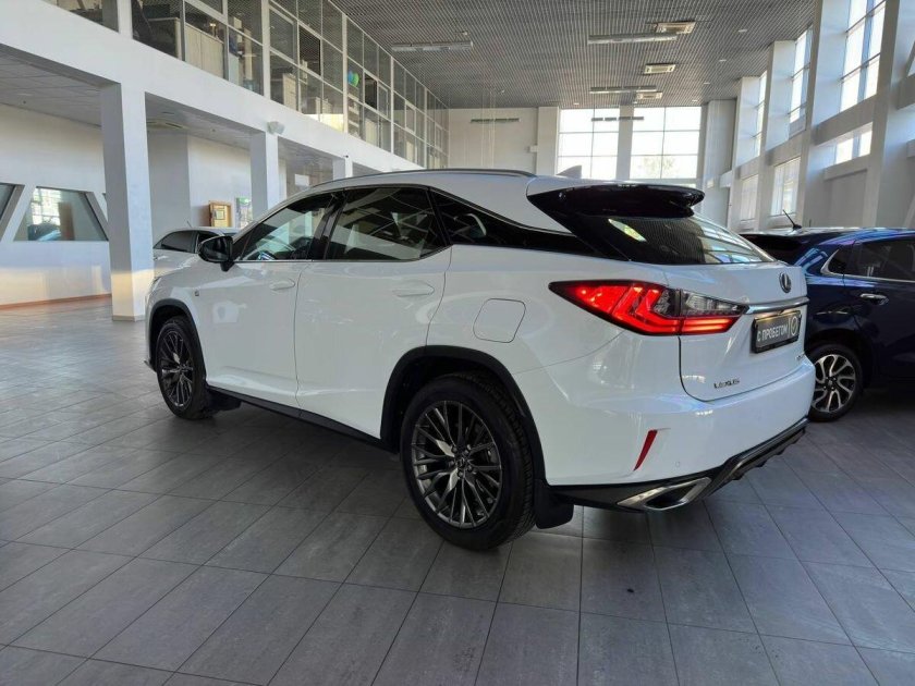Лексус rx350 2017