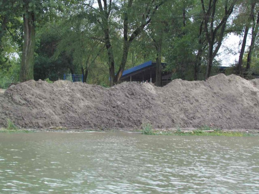 Отвалы размываемых грунтов