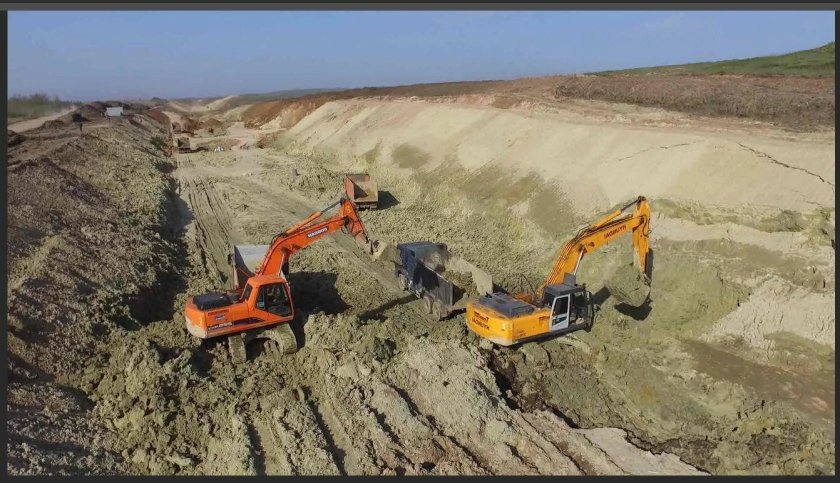 Отвал грунта