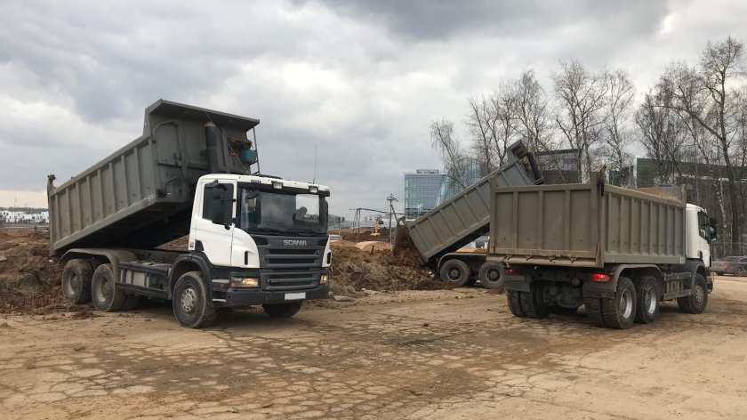 Автопарк самосвалов 34 м3