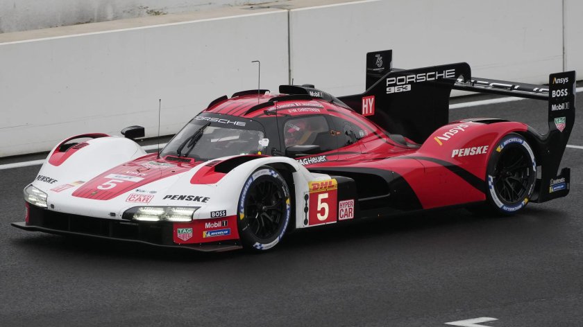 Porsche penske motorsport