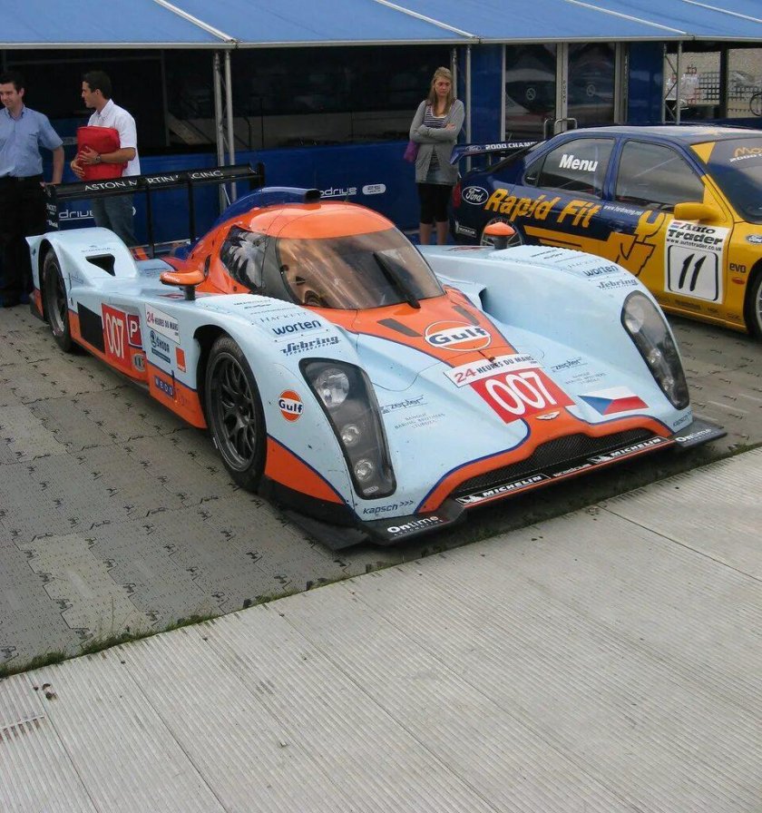 Астон Мартин Ле ман