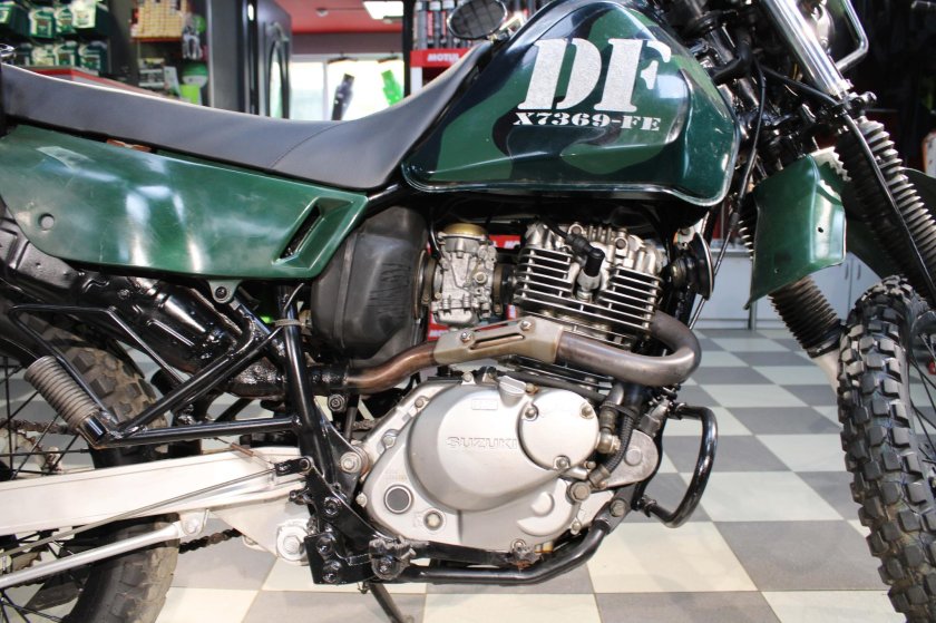 Suzuki df 200 мотоцикл