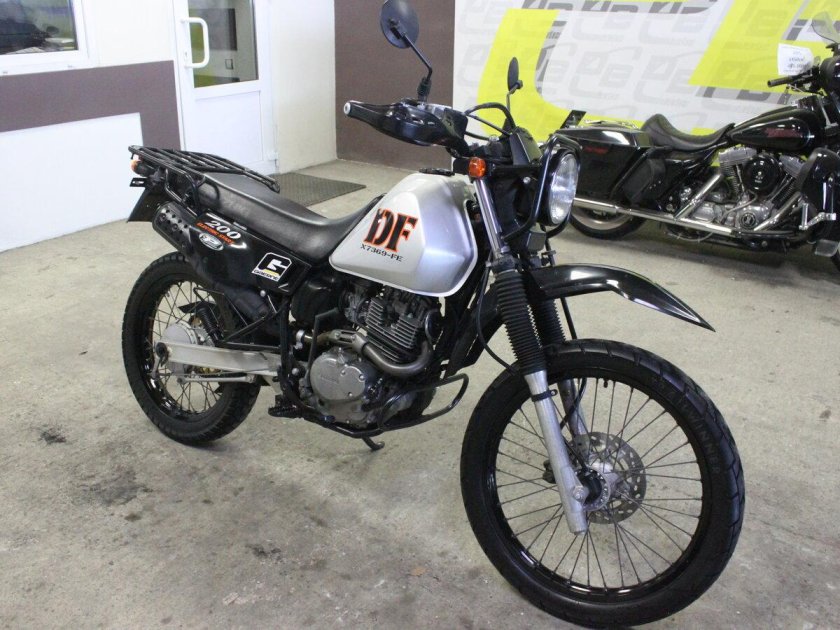 Сузуки джебель 200