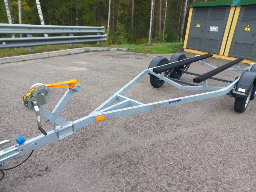 Прицеп русич 550