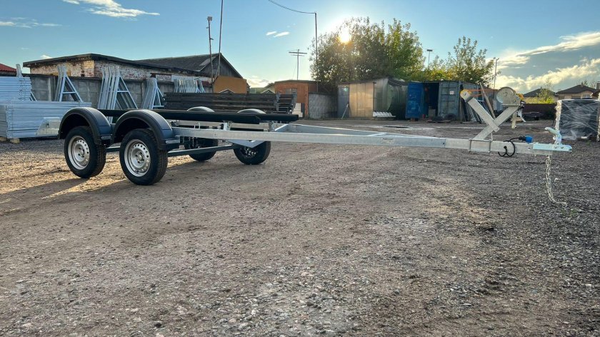 Прицеп Русич 550