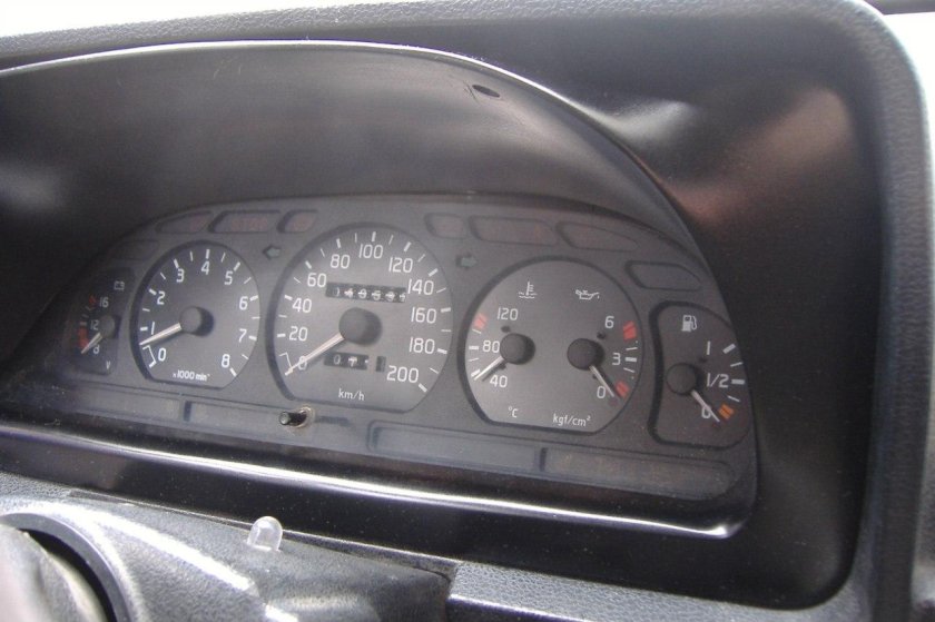 Приборный щиток ГАЗ 3110