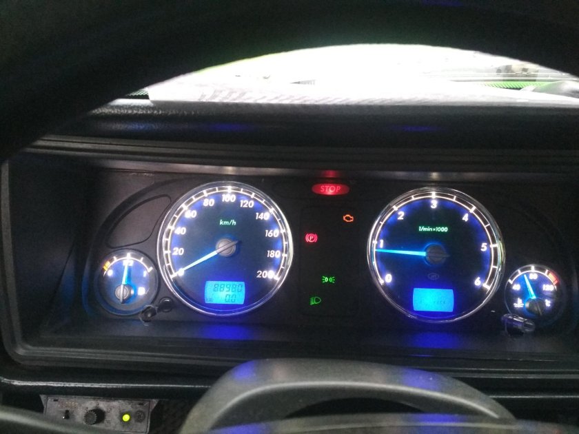 Панель приборов ГАЗ Волга 31105