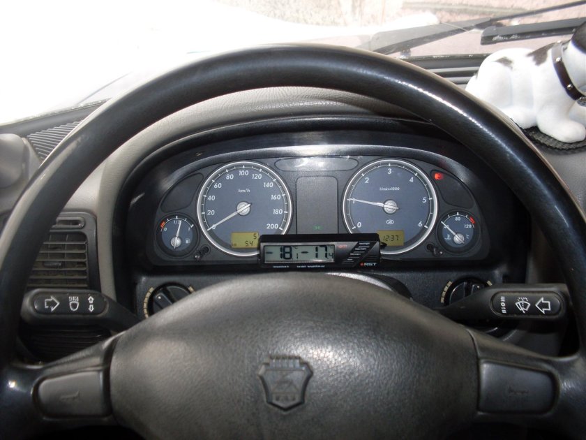 Приборная панель Волга 3110