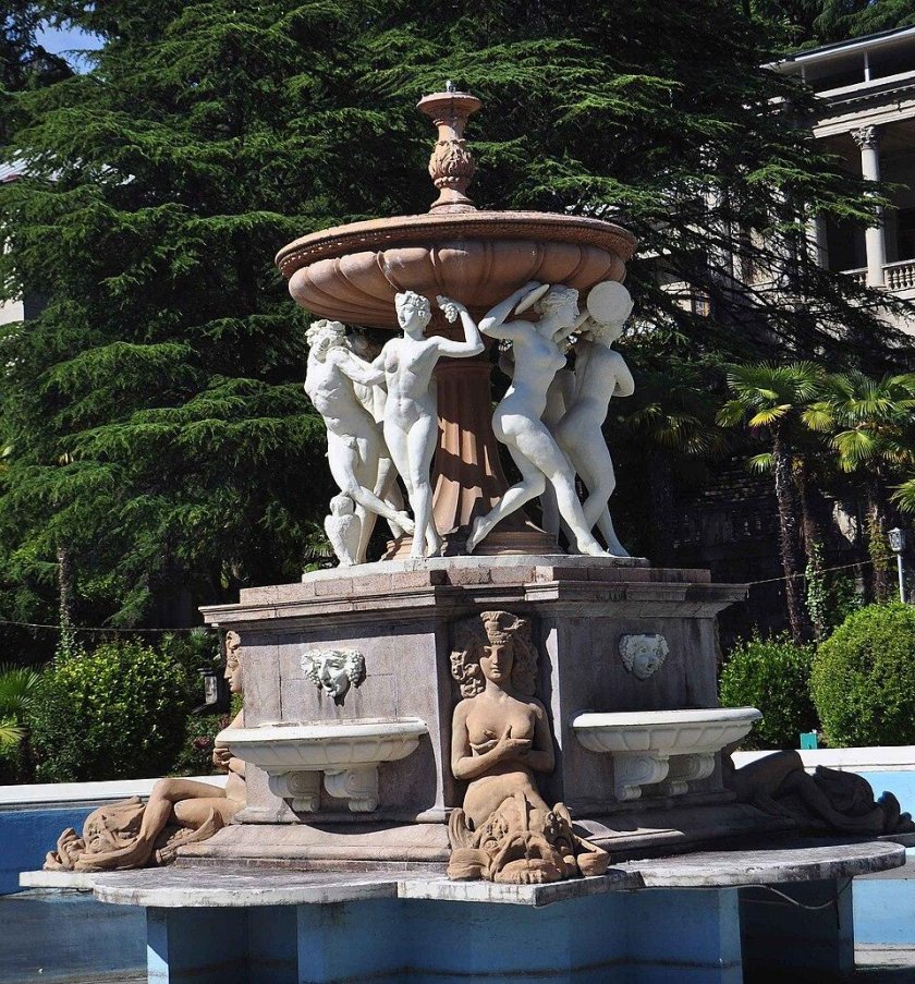 Санаторий Орджоникидзе фонтан