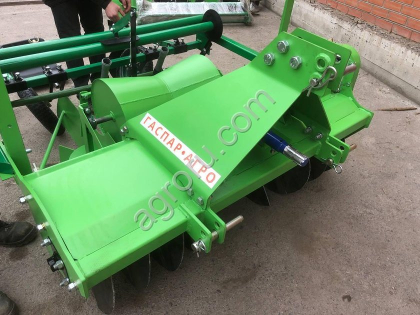 Почвофреза бомет 2м