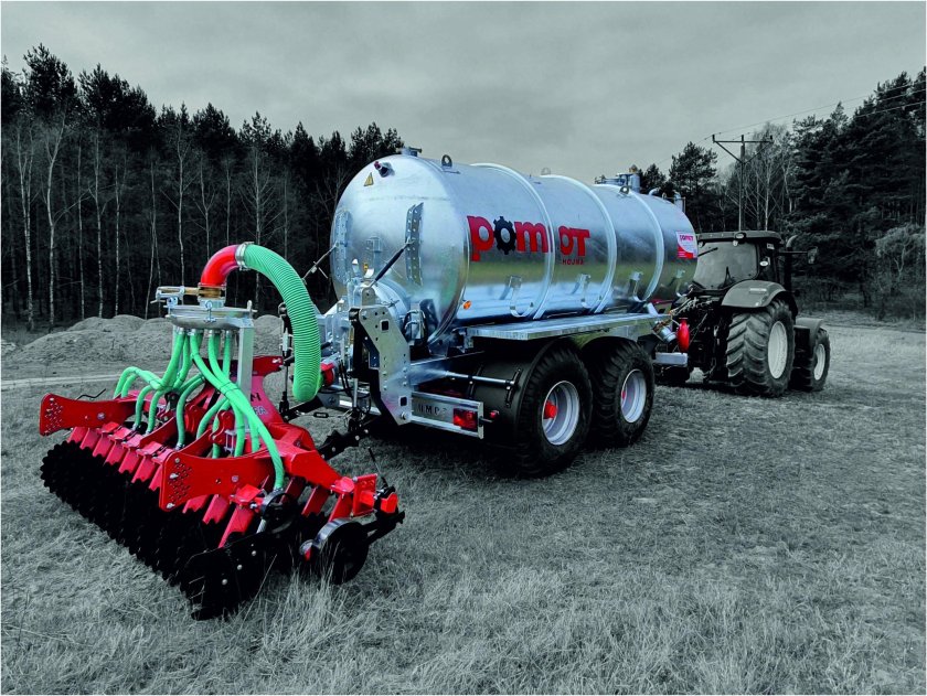 Аппликатор для внесения жидких удобрений