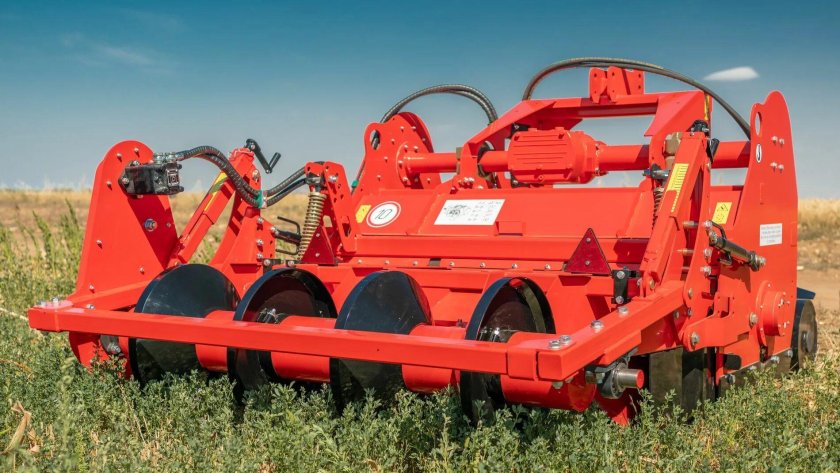 Агрегат почвообрабатывающий АПК-4,2 гребнеобразователь+фреза