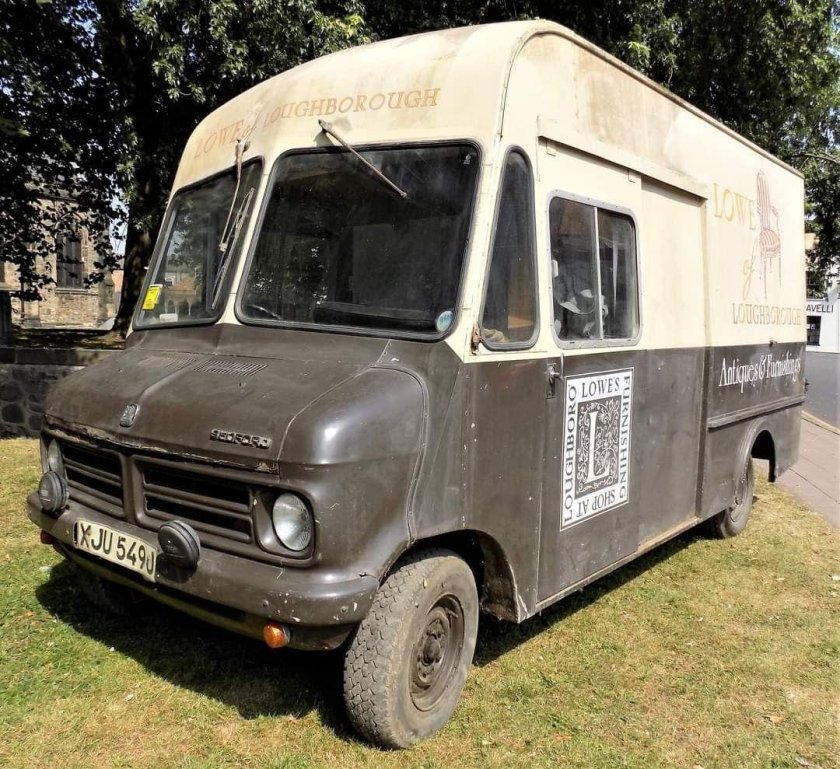 Mercedes-benz transporter 1955