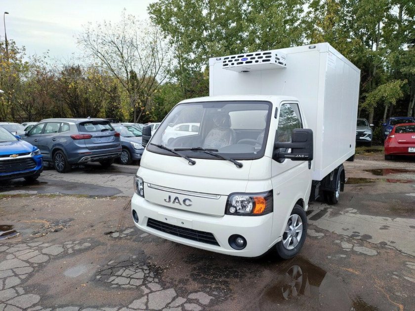 Jac n 35 изотермический фургон