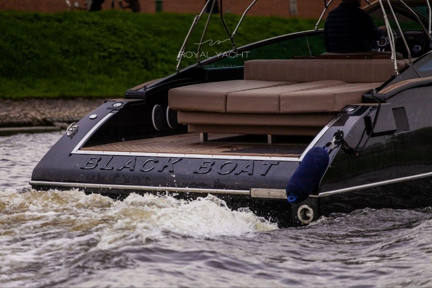 Velvette Cruiser 33 Intelligent