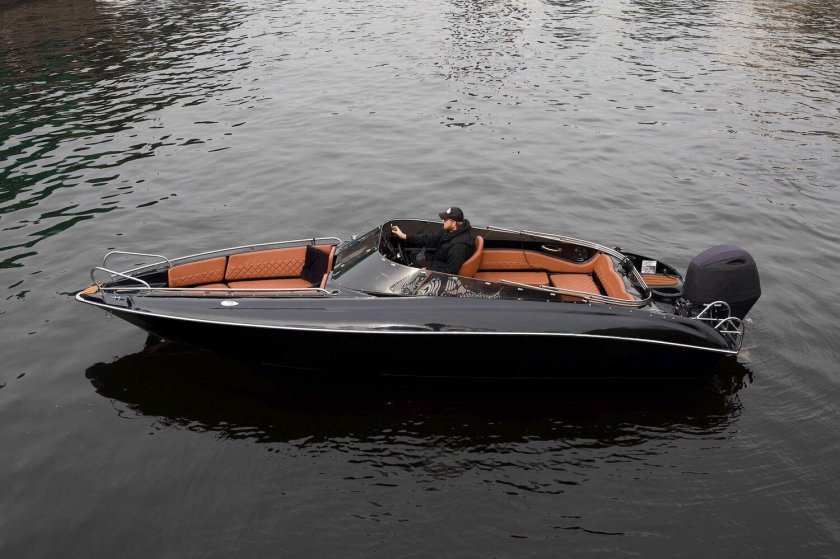 Катер лодка