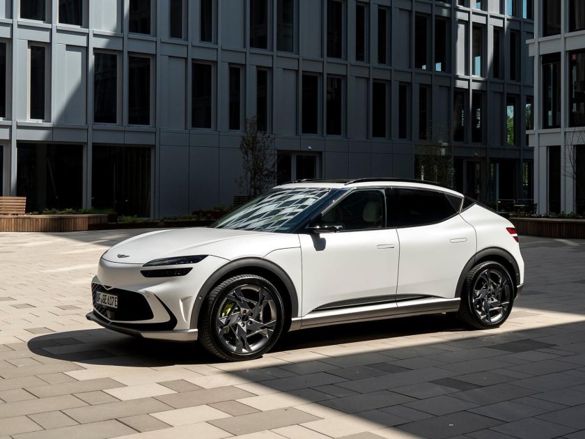 Genesis gv60 салон