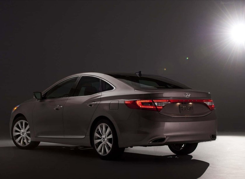 Hyundai azera 2016