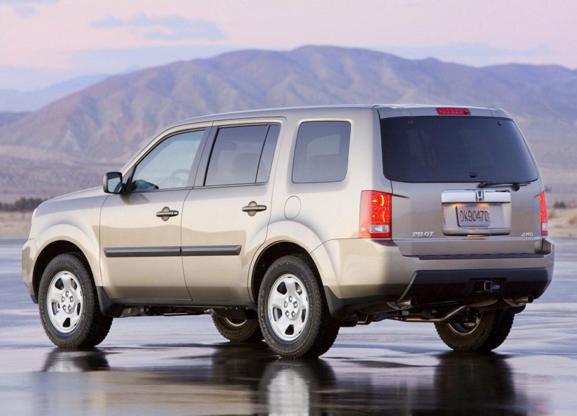 Джип Honda Pilot