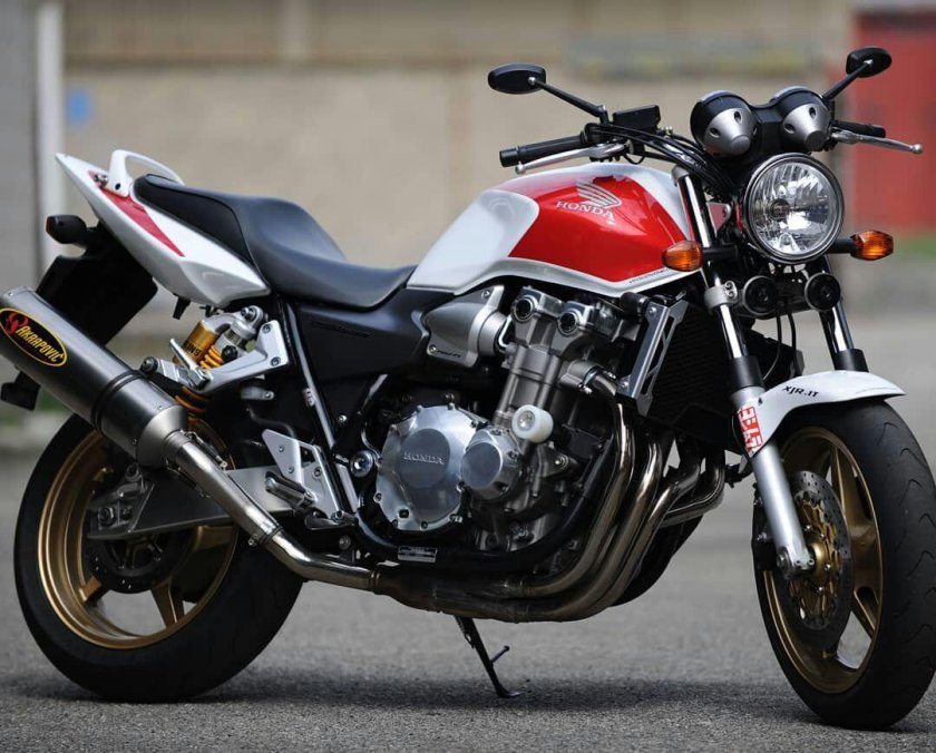 Honda CB 400