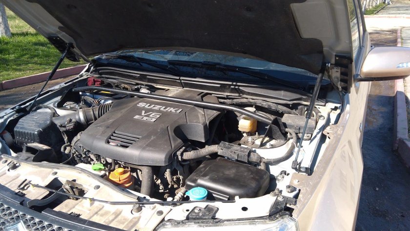 Капот suzuki grand vitara