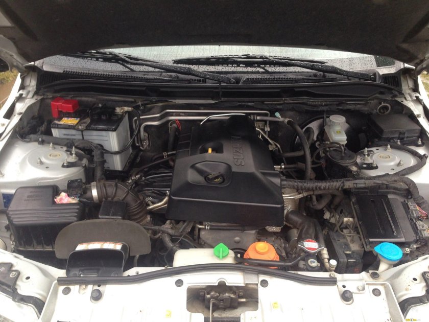 Подкапотное Сузуки Гранд Витара 2008