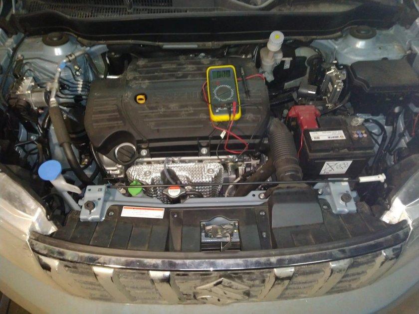 Suzuki Grand Vitara 2.4 под капотом