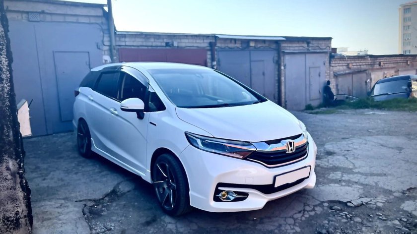 Хонда шаттл 2015