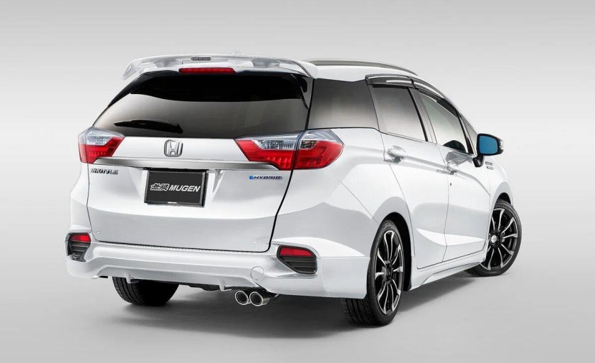 Honda Shuttle 2015 спойлер