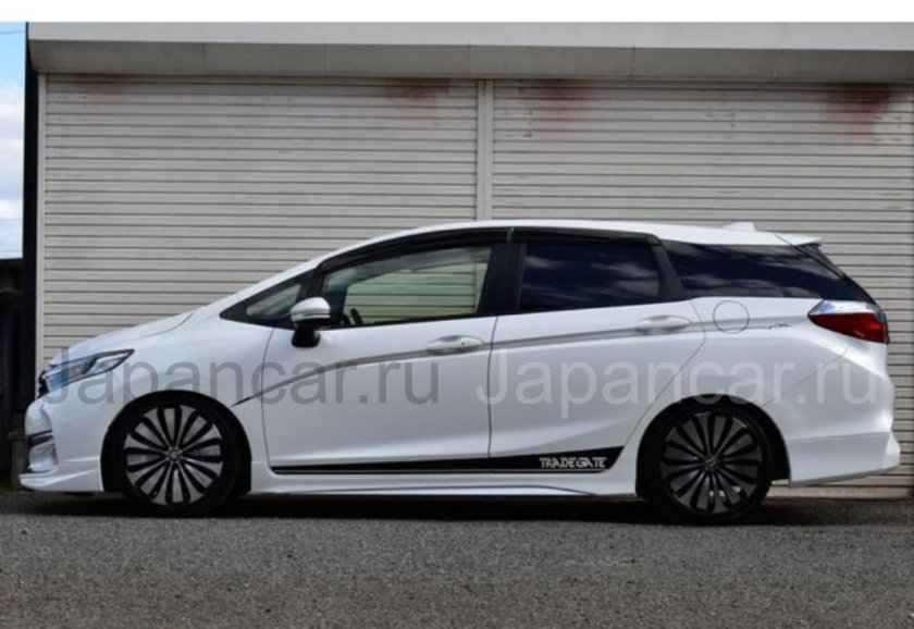 Хонда фит шаттл 2017