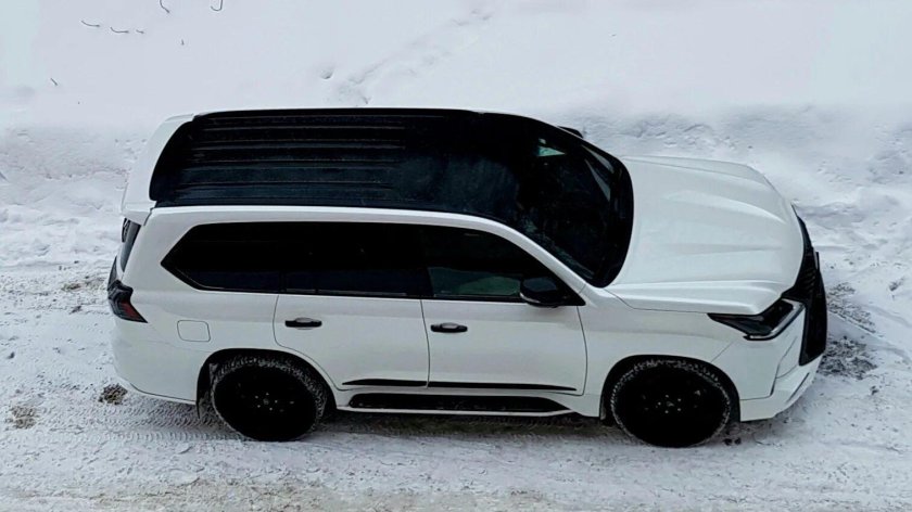 Лексус 570 белый тонированный