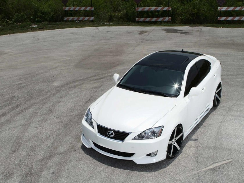 Лексус is250 белый