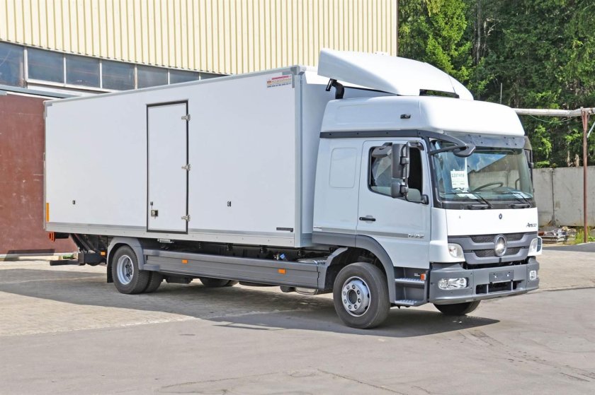 Мерседес бенц атего