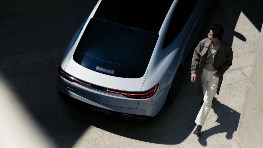 Xiaomi su7 электромобиль