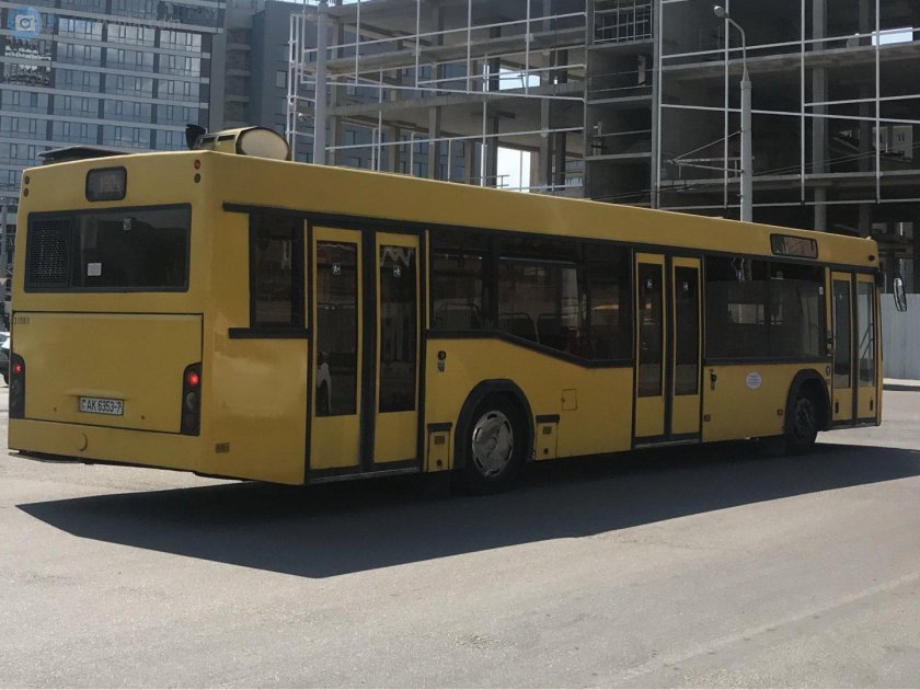 МАЗ-103 автобус