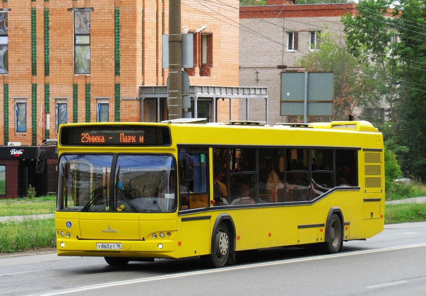 МАЗ 103 486