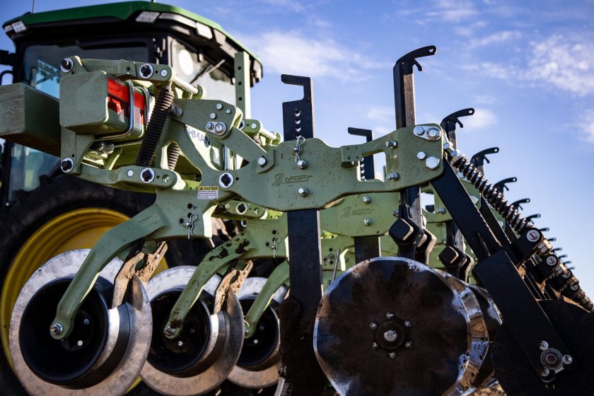 Культиватор orthman 1tripr 8 рядов